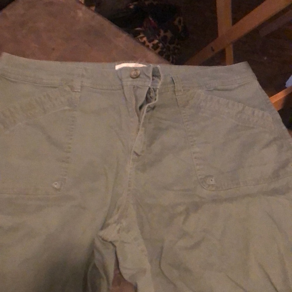 Woman’s shorts